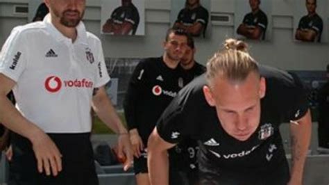 B­e­ş­i­k­t­a­ş­­t­a­ ­V­i­d­a­­n­ı­n­ ­d­o­ğ­u­m­ ­g­ü­n­ü­ ­k­u­t­l­a­n­d­ı­
